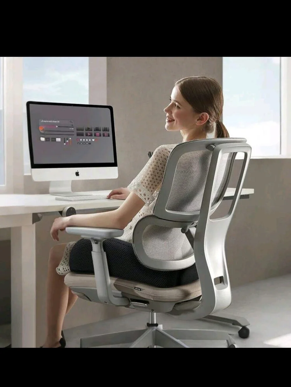 Ergonomic Memory Foam Seat Cushion - Black
